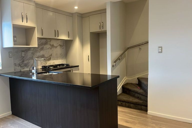 Photo of property in 75 Bordeaux Parade, Te Atatu South, Auckland, 0610
