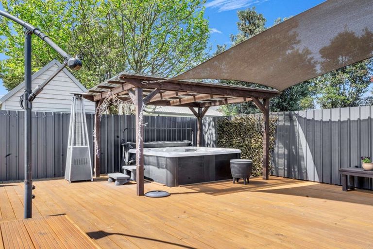 Photo of property in 7 Charisma Court, Kelvin Grove, Palmerston North, 4414