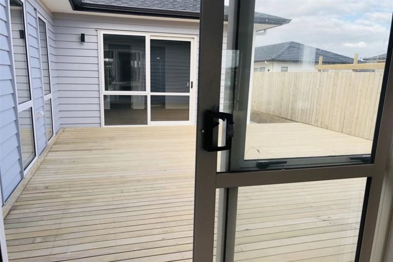 Photo of property in 173 Jutland Road, Pukekohe, 2120