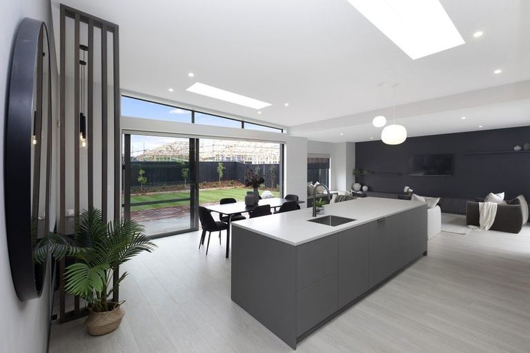 Photo of property in 7 Oakbridge Boulevard, Marshland, Christchurch, 8051