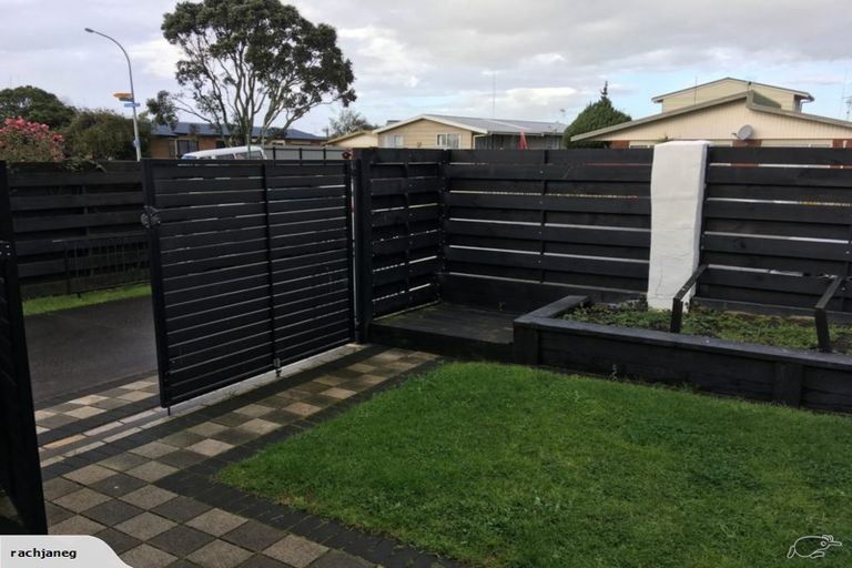 Photo of property in 15 Seaspray Drive, Mount Maunganui, 3116