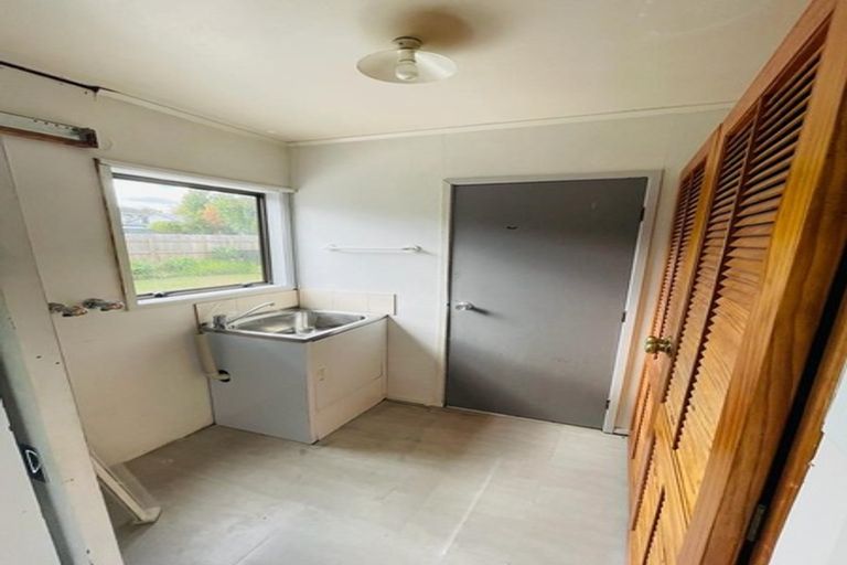 Photo of property in 13 Duckworth Road, Papakura, 2110
