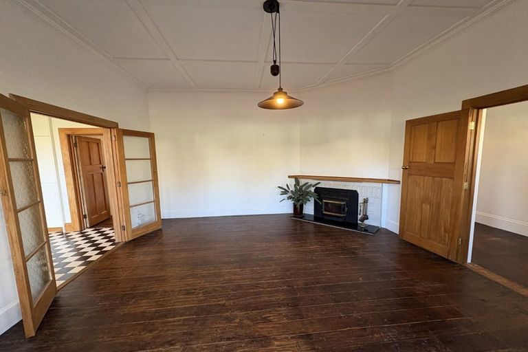 Photo of property in 61 Wellesley Road, Napier South, Napier, 4110