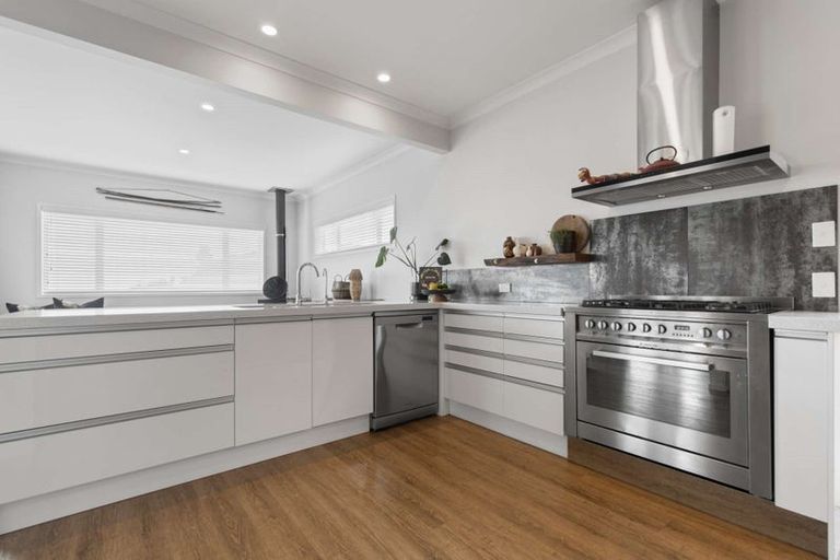 Photo of property in 23 Orion Drive, Welcome Bay, Tauranga, 3112