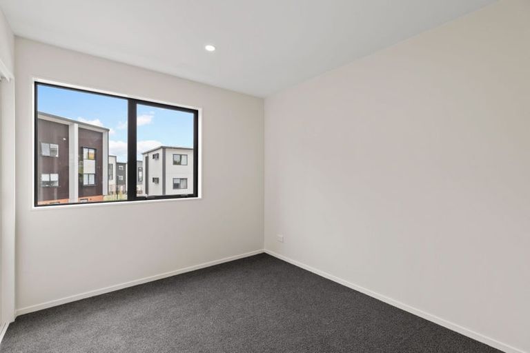 Photo of property in 12 Selo Street, Glen Eden, Auckland, 0602