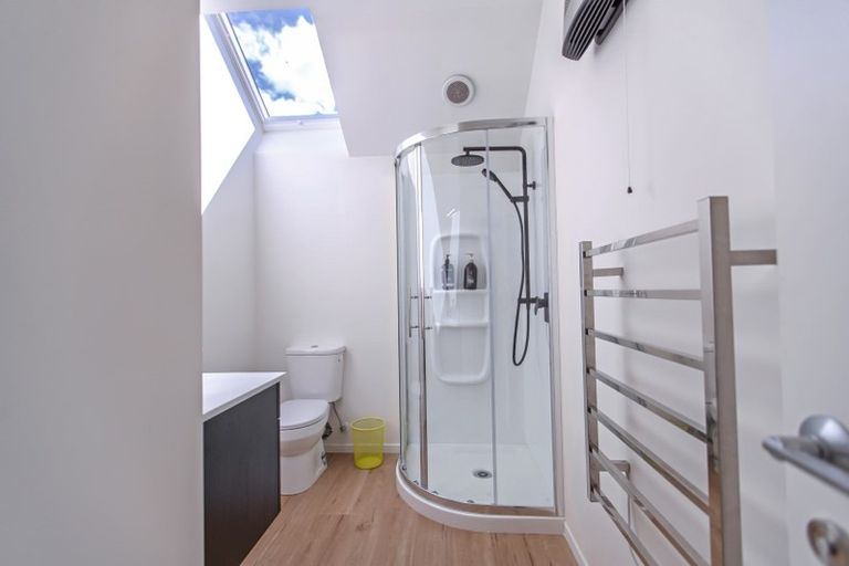 Photo of property in 35 Mckellar Drive, Jacks Point, Queenstown, 9371