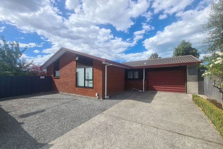 Photo of property in 2/270 Cranford Street, St Albans, Christchurch, 8052