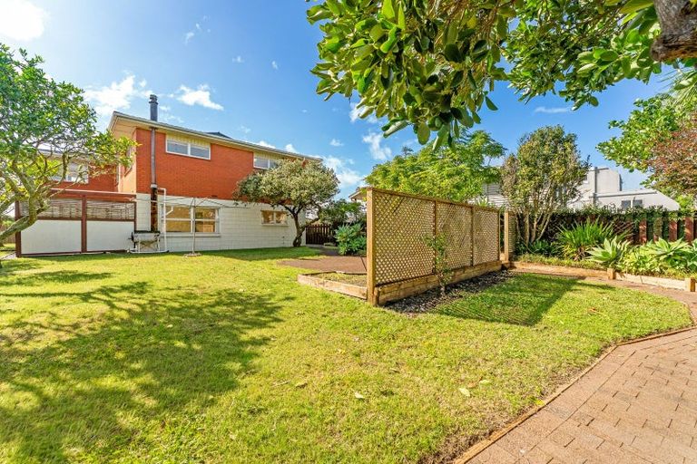 Photo of property in 12 Ulster Street, Mount Maunganui, 3116