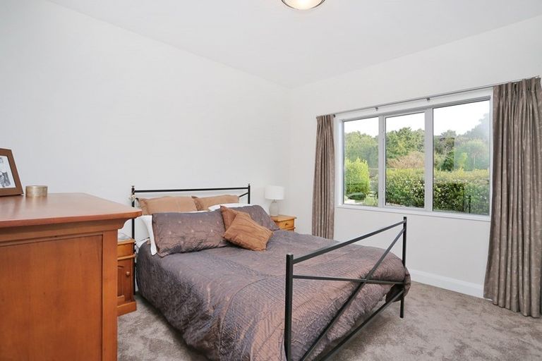 Photo of property in 152 Oreti Road, Otatara, Invercargill, 9879