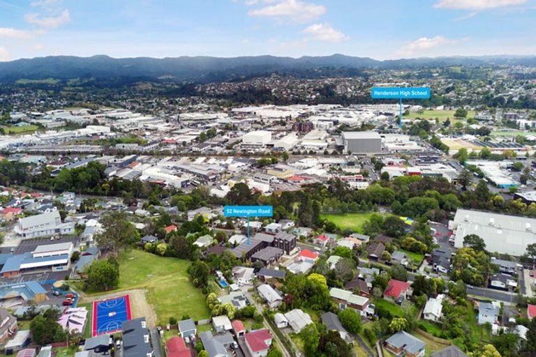 Photo of property in 10/52 Newington Road, Henderson, Auckland, 0612