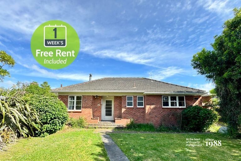 Photo of property in 39 Park Road, West End, Palmerston North, 4412