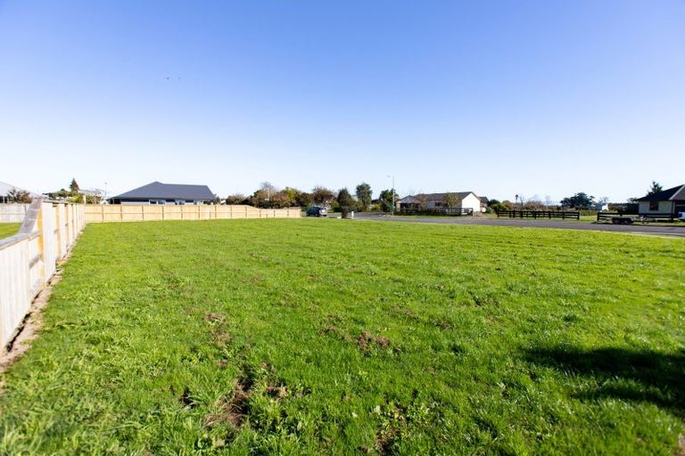 Photo of property in 25 Mcwatters Drive, Ngatea, 3503