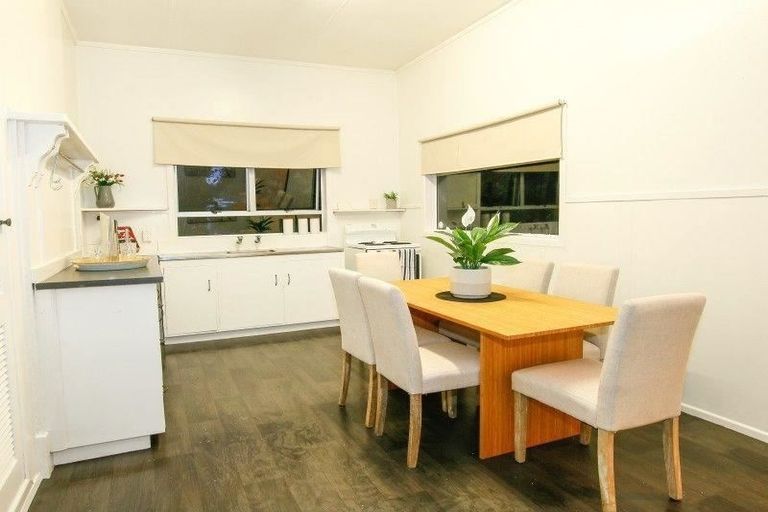 Photo of property in 74 Riverview Road, Huntly, 3700