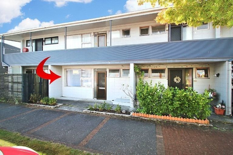 Photo of property in 1055unit Pukaki Street, Rotorua, 3010