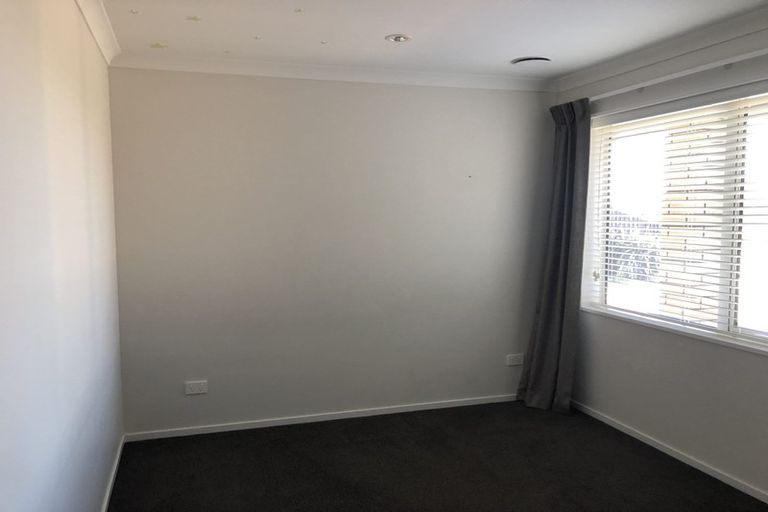 Photo of property in 16 Rhyolite Court, Rolleston, 7614