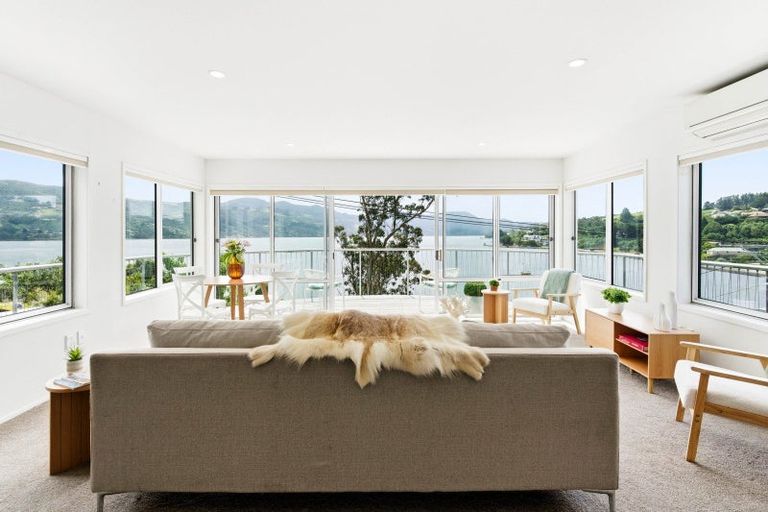 Photo of property in 40 Marine Parade, Macandrew Bay, Dunedin, 9014
