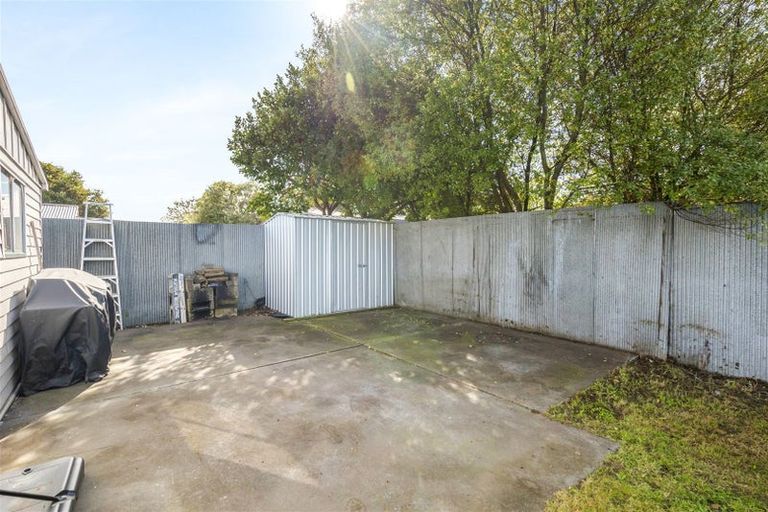 Photo of property in 467 Mairehau Road, Parklands, Christchurch, 8083