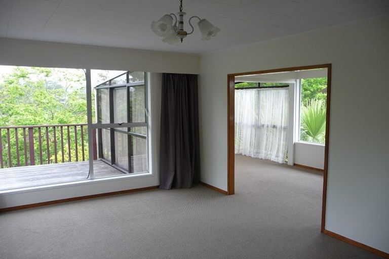 Photo of property in 90 Sycamore Drive, Sunnynook, Auckland, 0620