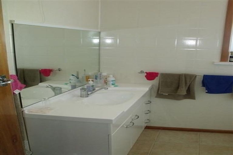 Photo of property in 715 Maxville Drive, Parkvale, Hastings, 4122