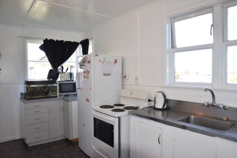 Photo of property in 26 Scott Street, Strathern, Invercargill, 9812