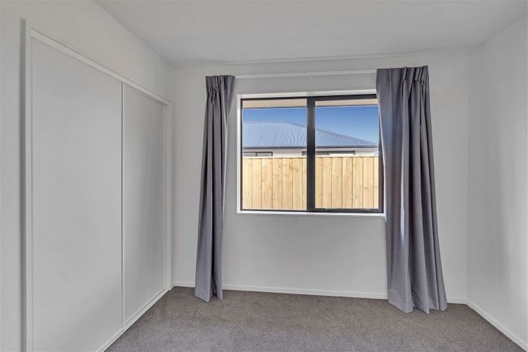 Photo of property in 71 Northmoor Boulevard, Rolleston, 7615