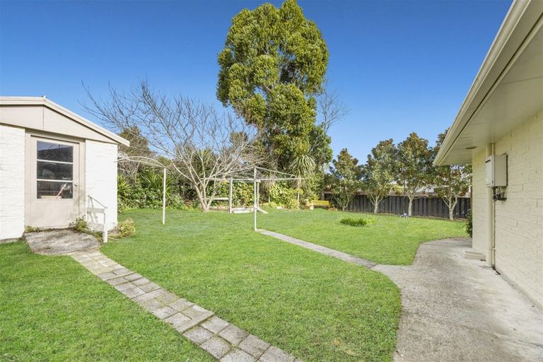 Photo of property in 19 Wesley Avenue, Frankleigh Park, New Plymouth, 4310