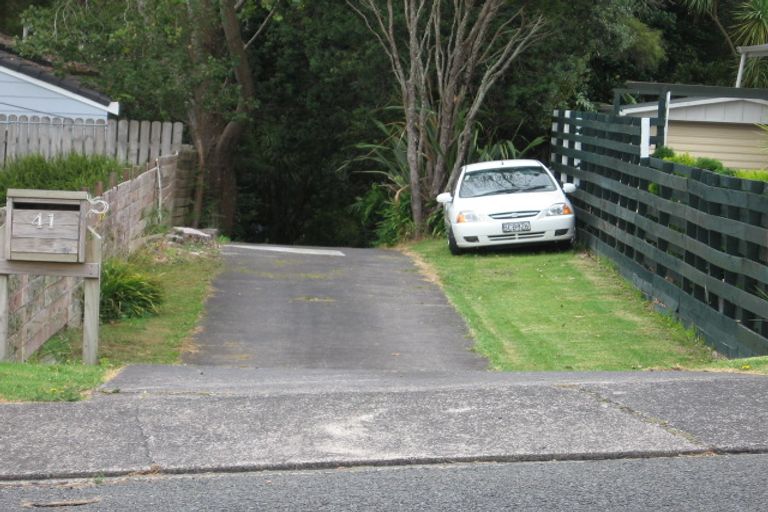 Photo of property in 39 Stanley Road, Glenfield, Auckland, 0629