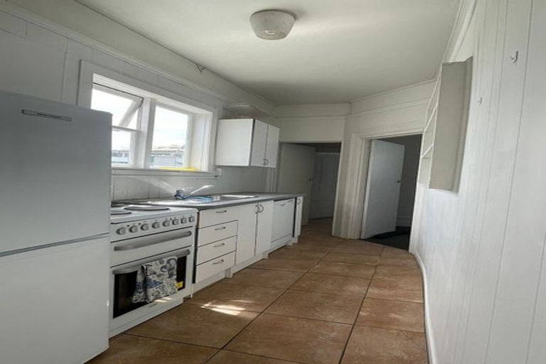 Photo of property in 225 Adelaide Road, Newtown, Wellington, 6021