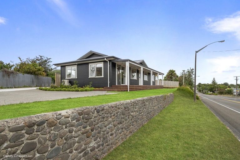 Photo of property in 66 Bridge Street, Bulls, 4818