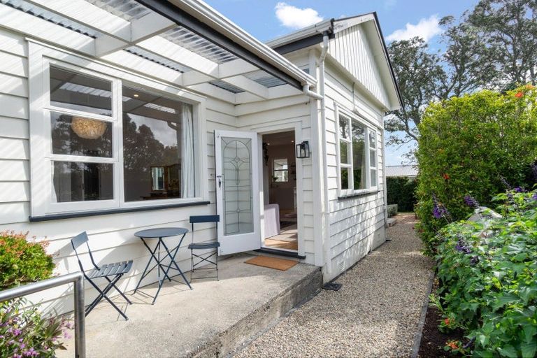 Photo of property in 236 Birkdale Road, Birkdale, Auckland, 0626