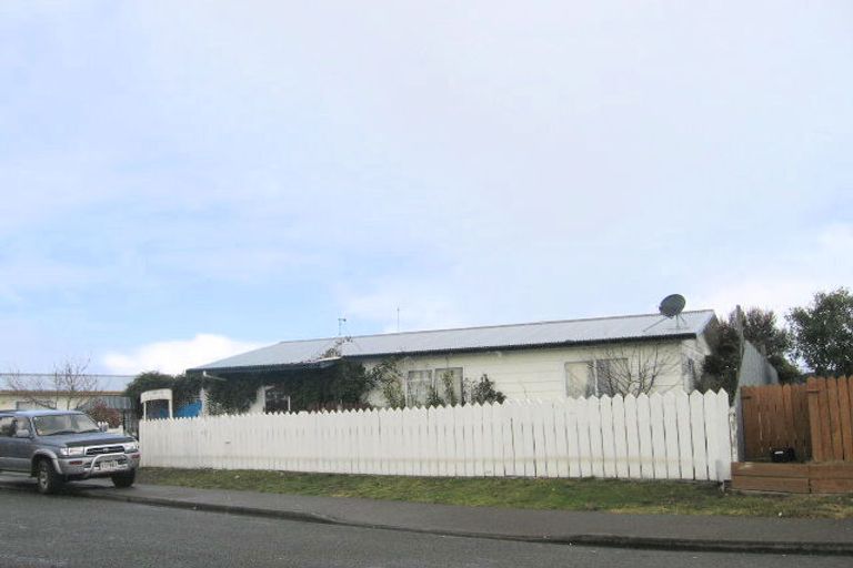 Photo of property in 12b Arklow Place, Flaxmere, Hastings, 4120