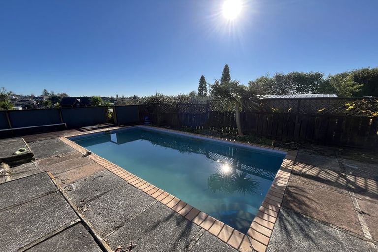 Photo of property in 11 Lachlan Drive, Dinsdale, Hamilton, 3204