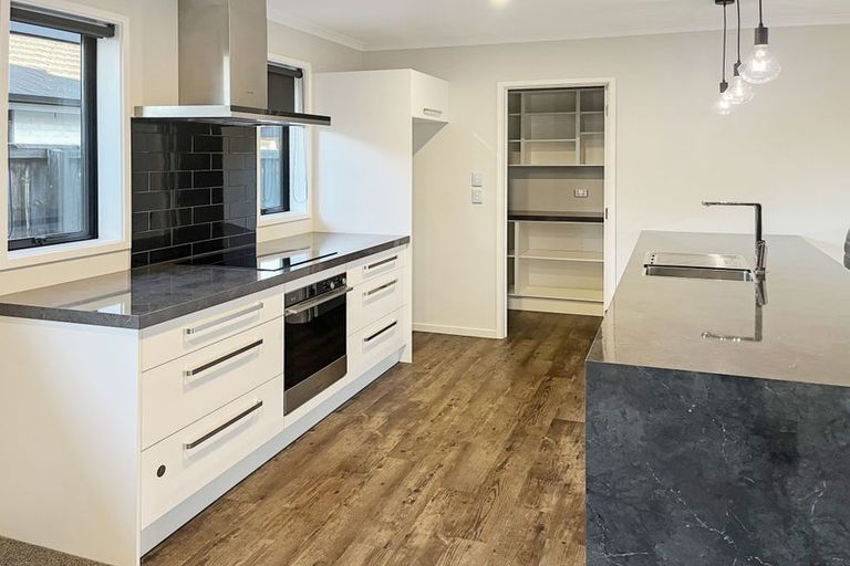 Photo of property in 9 Ragley Way, Rolleston, 7615