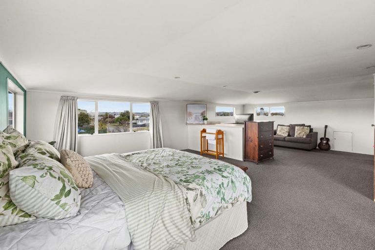 Photo of property in 36 Allen Berry Avenue, Pirimai, Napier, 4112