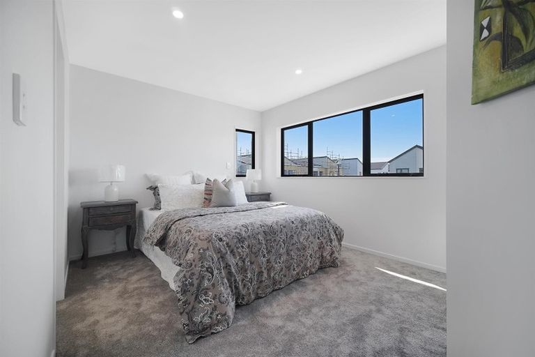 Photo of property in 175 Grove Road, Papakura, 2110