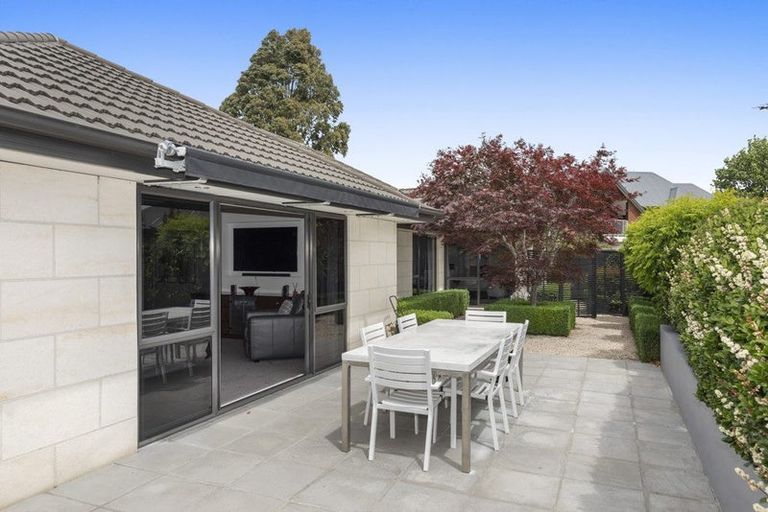 Photo of property in 19 Regent's Park Drive, Casebrook, Christchurch, 8051