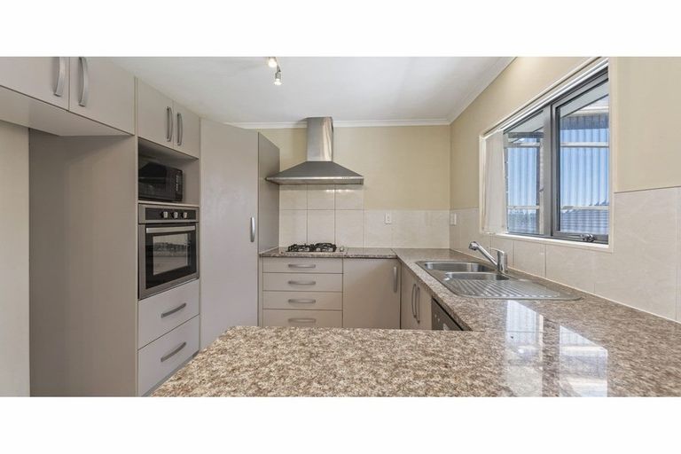 Photo of property in 5 Lili Road, Tuakau, 2121