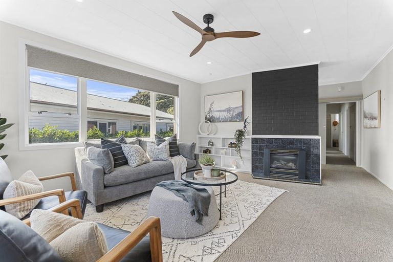 Photo of property in 15 Mclean Street, Strandon, New Plymouth, 4312