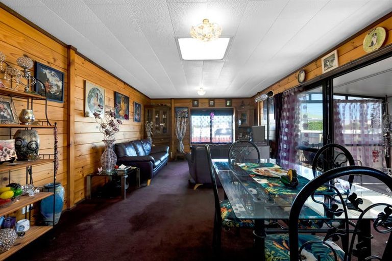 Photo of property in 4 Surrey Street, Hawera, 4610