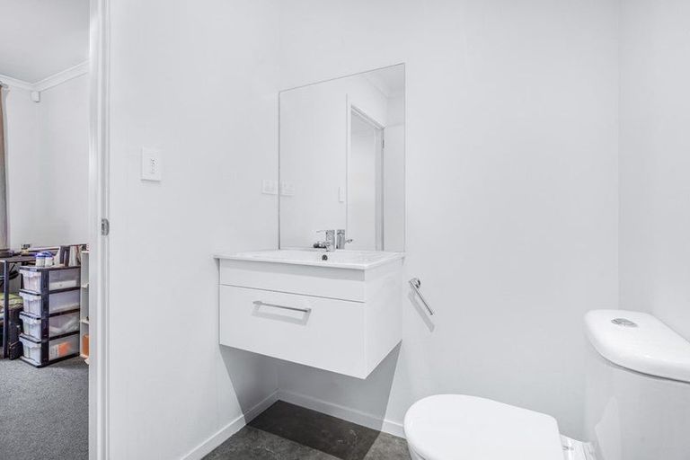 Photo of property in 3u2 June Place, Hamilton East, Hamilton, 3216