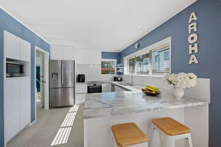 Photo of property in 1/252 Hibiscus Coast Highway, Orewa, 0931