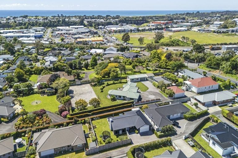 Photo of property in 6 Terli Way, Glen Avon, New Plymouth, 4312