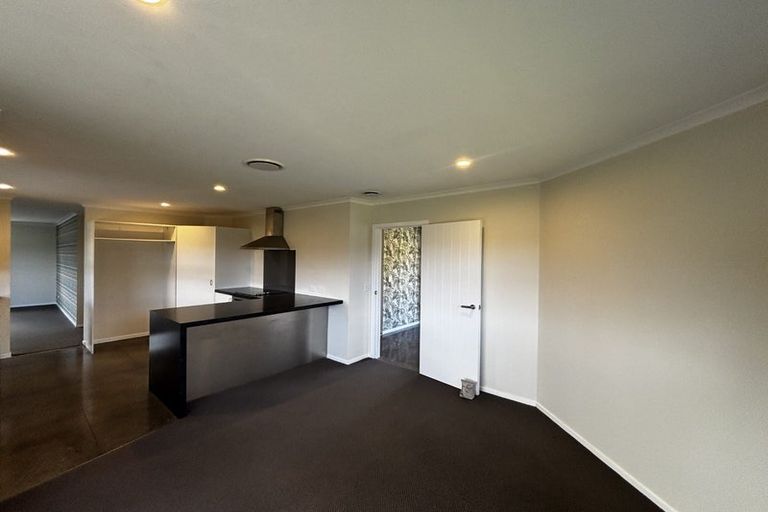 Photo of property in 12a Junction Street, Welbourn, New Plymouth, 4310