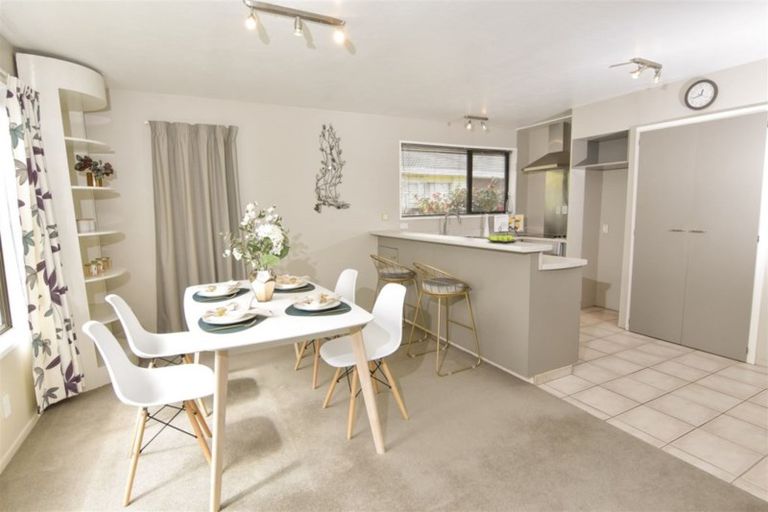 Photo of property in 9 Brogar Place, Casebrook, Christchurch, 8051
