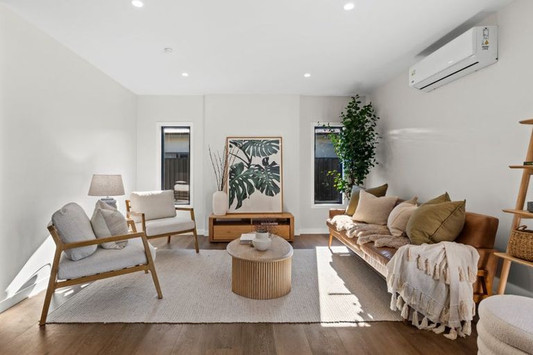 Photo of property in 15 Cassin Place, Taradale, Napier, 4112
