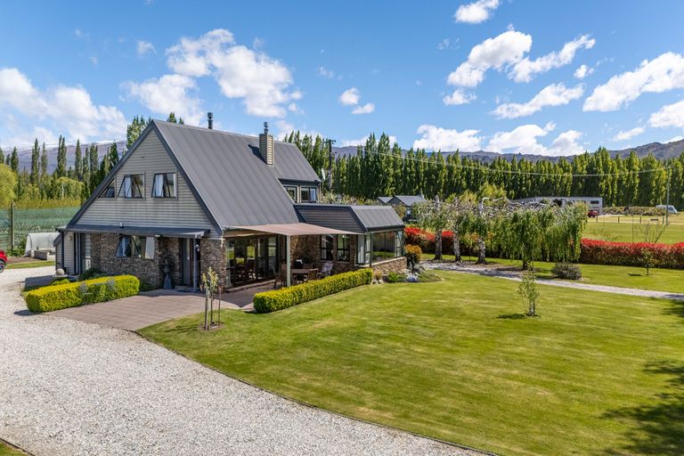 Photo of property in 46 Eureka Road, Earnscleugh, Alexandra, 9391