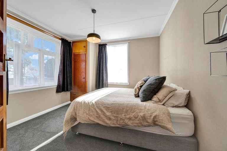 Photo of property in 34 David Street, Westown, New Plymouth, 4310