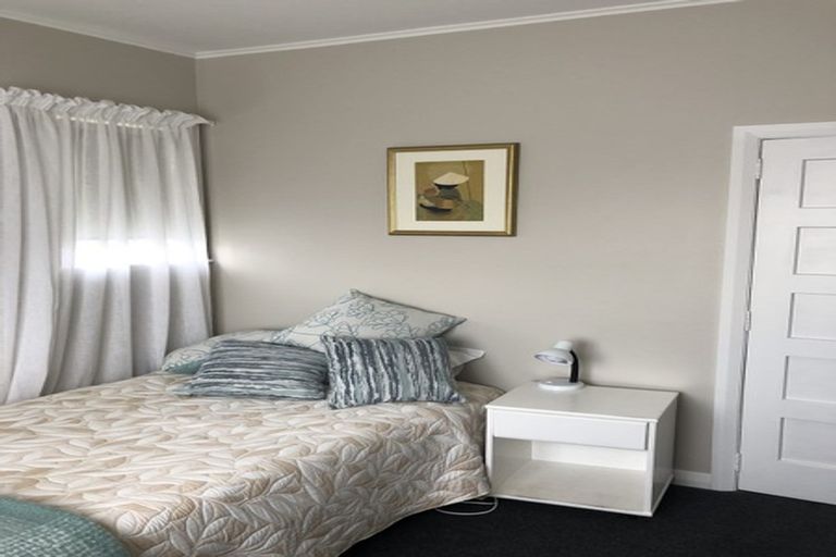 Photo of property in 73 Jellicoe Drive, Hamilton East, Hamilton, 3216