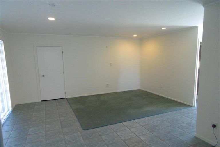 Photo of property in 16b Motukari Place, Onaero, Waitara, 4383