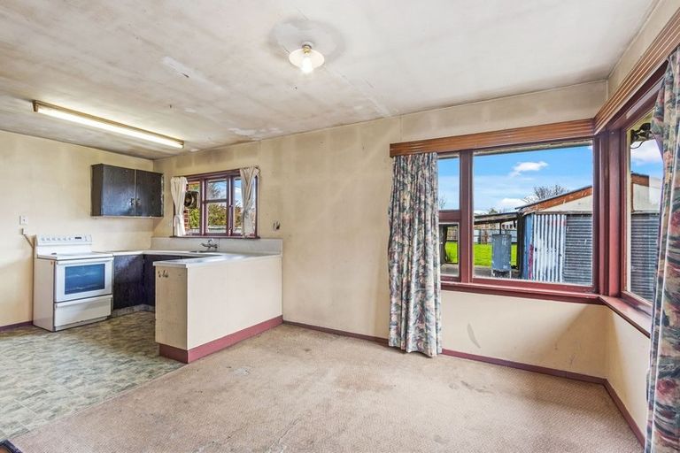 Photo of property in 43 Mackworth Street, Woolston, Christchurch, 8062